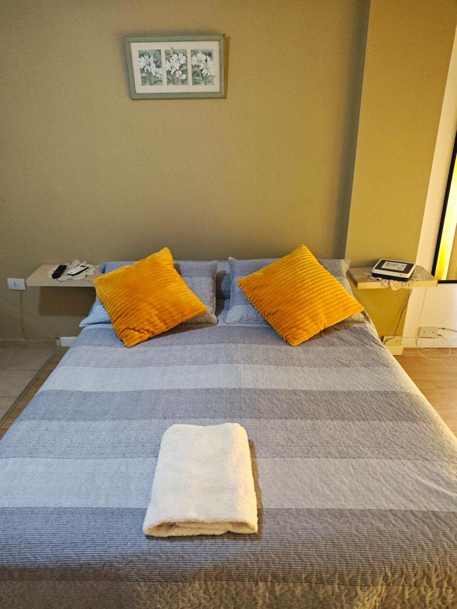 Acogedor Monoambiente Con Parking Apartment Neuquen Bagian luar foto